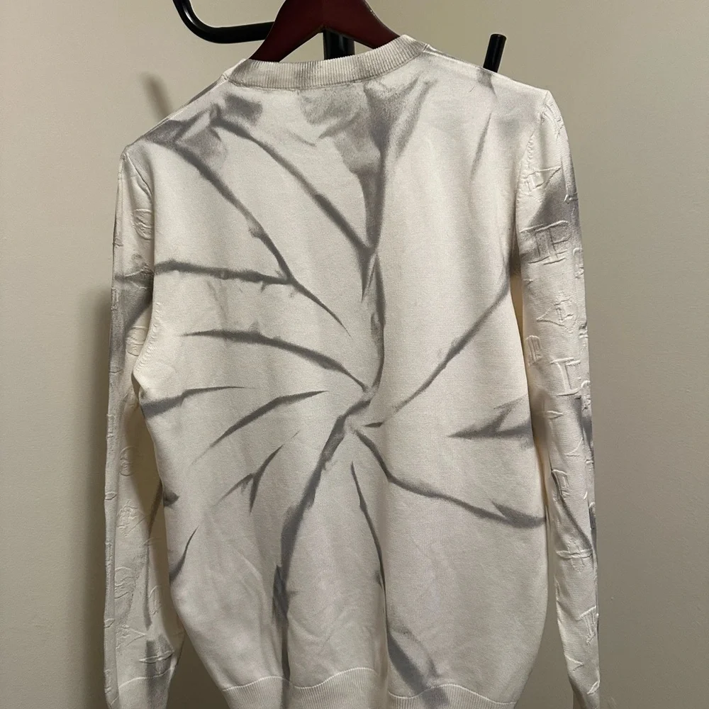 Left Point Rise‎ to Reign Crewneck - Picture 5 of 10